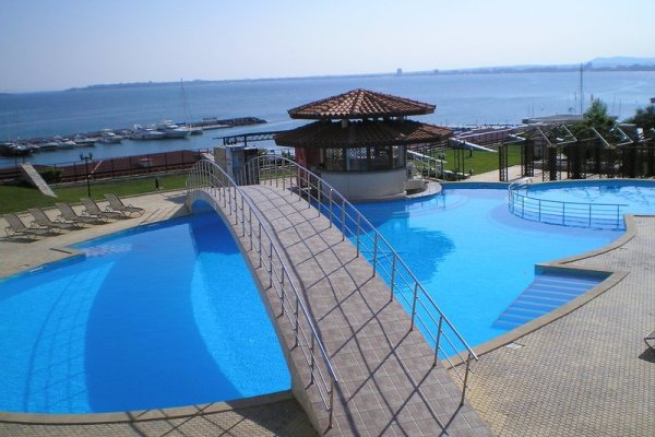 Diamond - Dinevi Resort