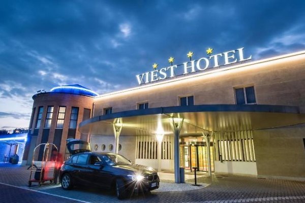 Viest Hotel