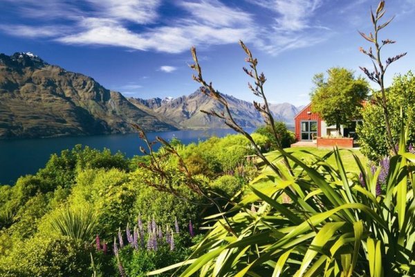 Azur Lodge