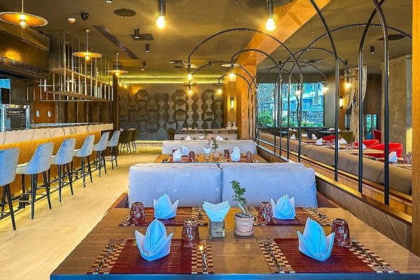 La Green Hotel & Residence