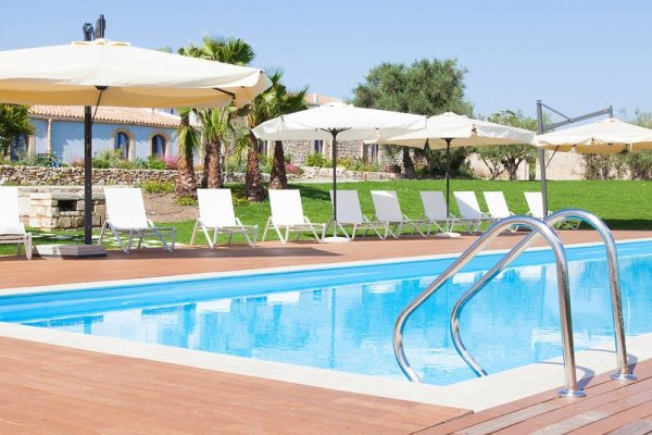 Casal Di Noto Resort