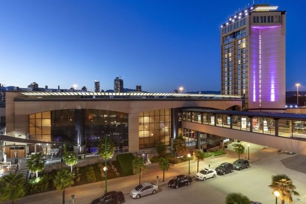 Delta Hotels Burnaby Conference Centre