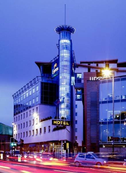 Holiday Inn Express Glasgow  City Center Theatreland