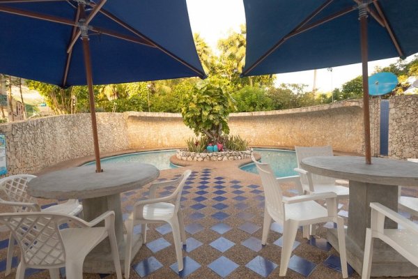 Hosteria Mar y Sol