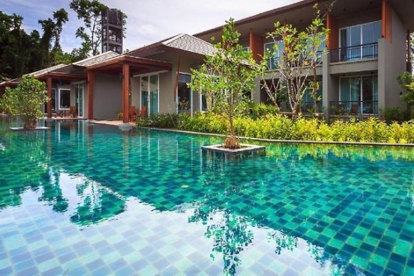 Khaolak Forest Resort