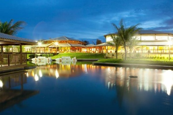 Dom Pedro Laguna Beach Villas & Golf Resort