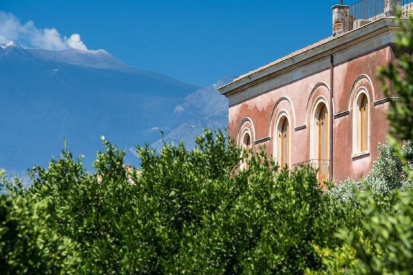 ZASH Country Boutique Hotel