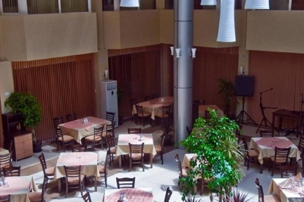 Esperanto Hotel