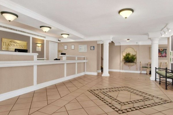 Baymont Inn & Suites Longview