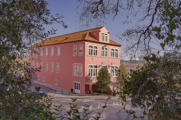 Your Hotel & Spa Alcobaça