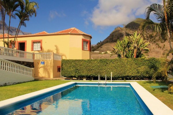 Villas Los Lomos & Casa Elisa