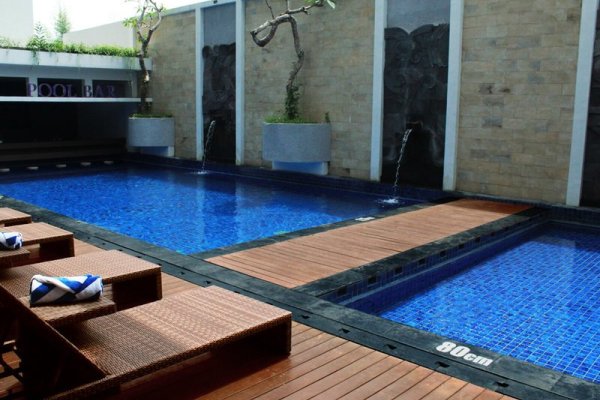 Crystal Lotus Hotel