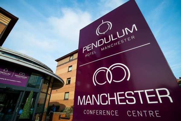 Pendulum Hotel