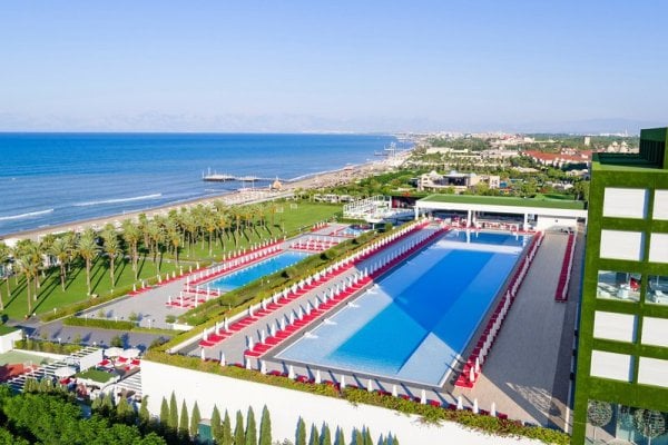 Adam & Eve Hotel