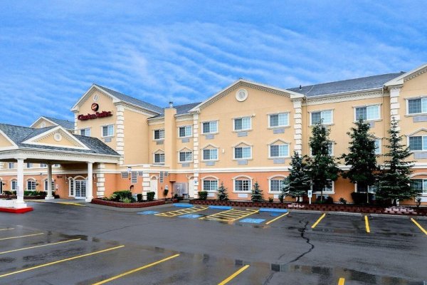 Clarion Suites Downtown