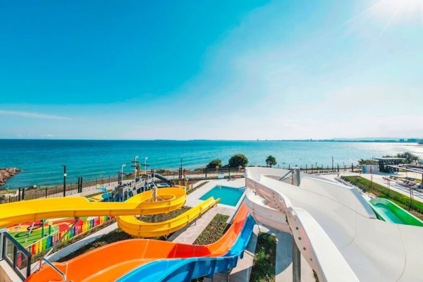 Voya Beach Resort
