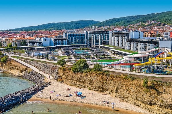 Voya Beach Resort