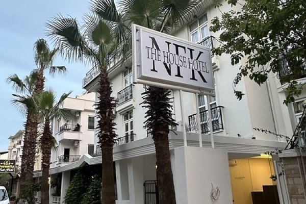 Nfk The House Hotel