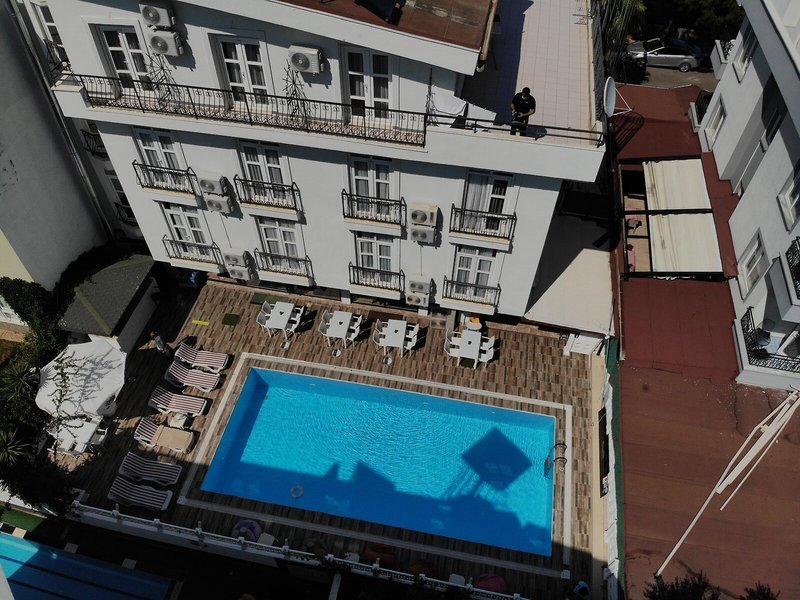 Nfk The House Hotel