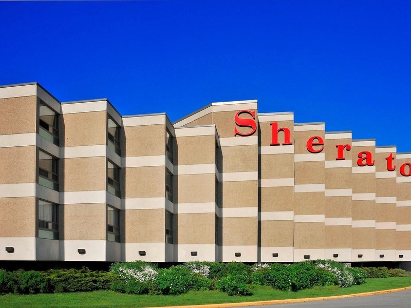 Sheraton Montreal Airport
