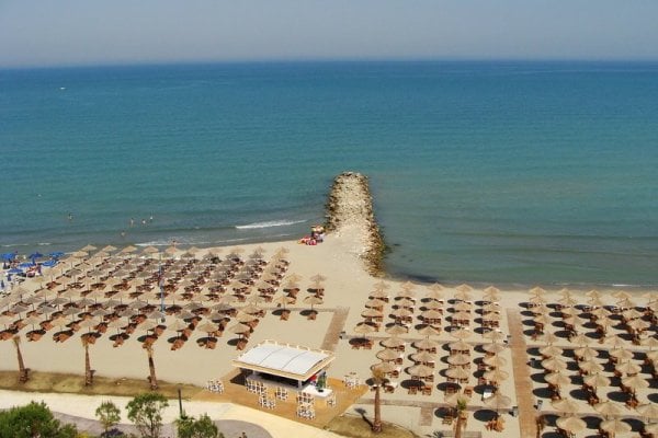 Supreme Hotel & Spa