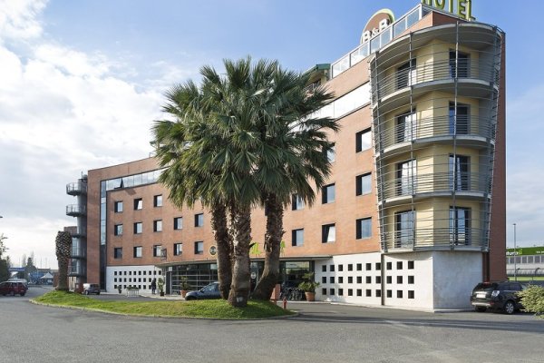 B&B HOTEL Pisa Airport