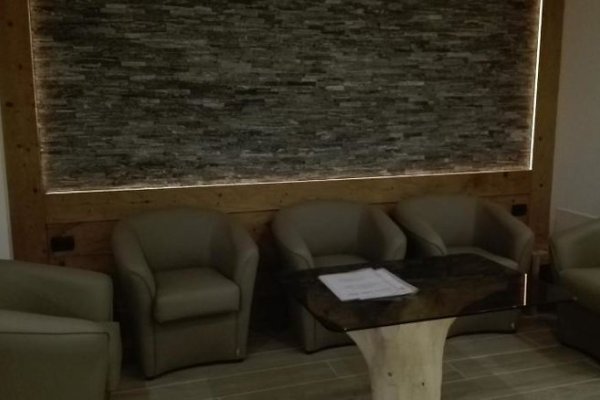 Hotel Denny