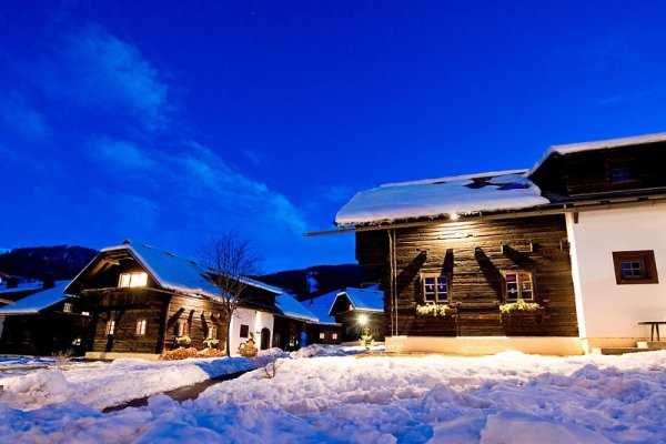 Slow Travel Resort Kirchleitn Dorf Kleinwild & Dorf Großwild