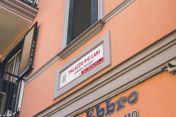 Palazzo Dei Lari