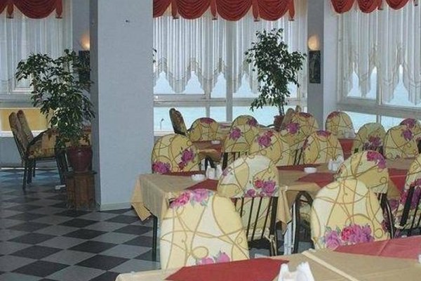 Anna Queen Hotel