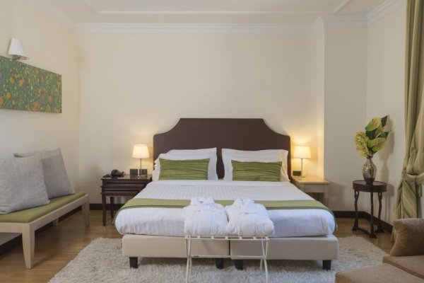 Gallery Hotel Recanati