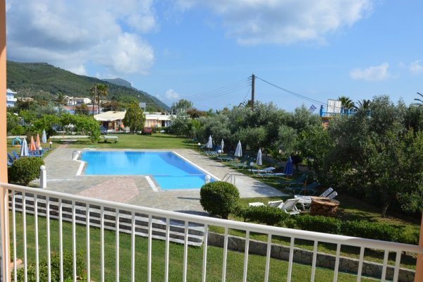 Aggelos Family Hotel