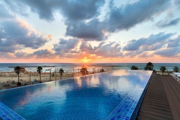 Opera Tel Aviv by Herbert Samuel