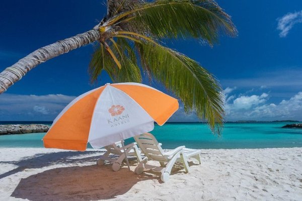 Kaani Palm Beach