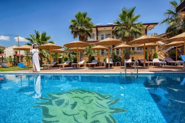 Greek Pride Villa Ellada