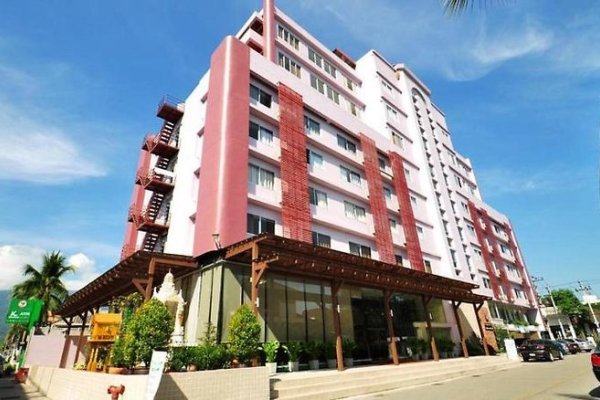 Mayflower Grande Hotel
