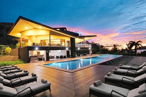 Nammbu Beachfront Bungalows