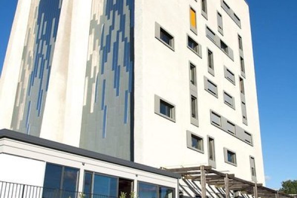 Golden Tulip Lyon Millenaire