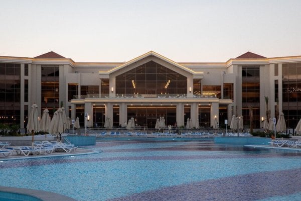 SRNTY Sahl Hasheesh