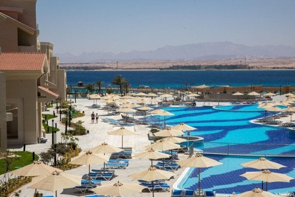 Serenity Sky Arc Sahl Hasheesh