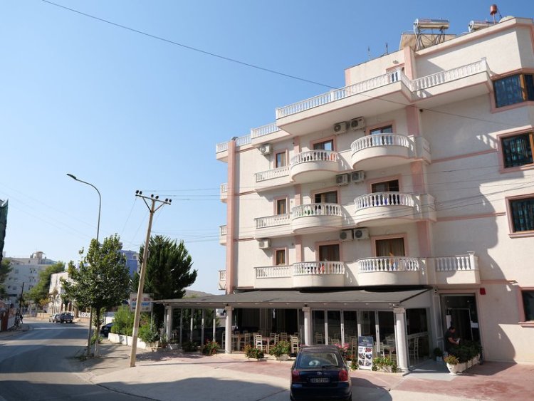 Hotel Alpha