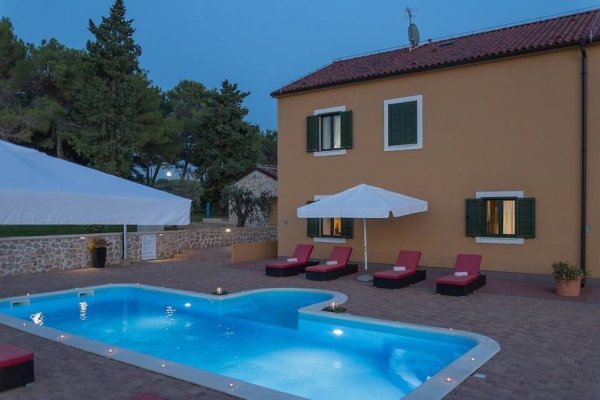 Villa Primorje