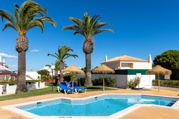 Joinal Villas