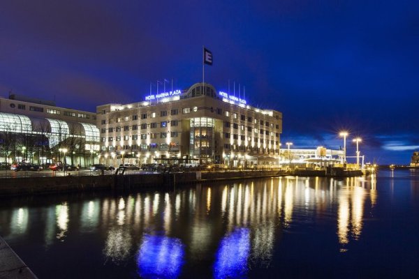 Elite Marina Plaza