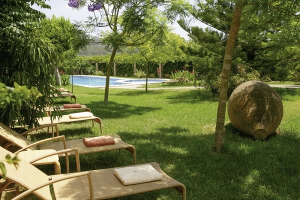 Aumallia Hotel & Spa