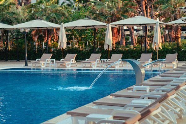 Bounty Hotel