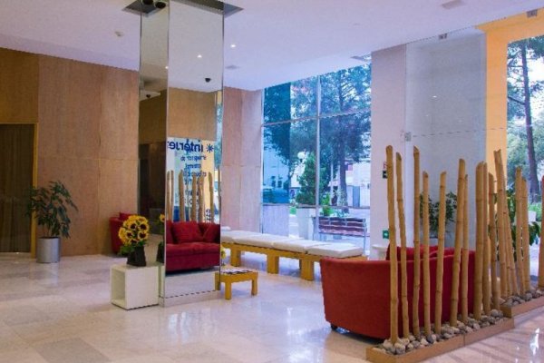 Holiday Inn Express & Suites Mexico City at the WTC