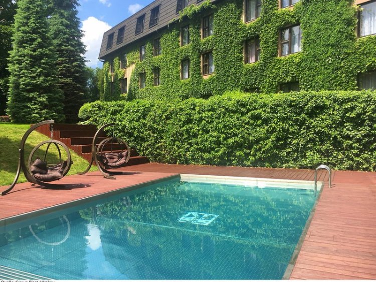 Crown Piast Hotel & Park