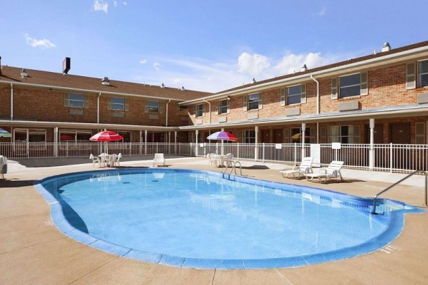 Ramada Sioux City