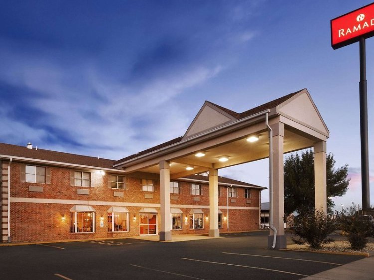 Ramada Sioux City